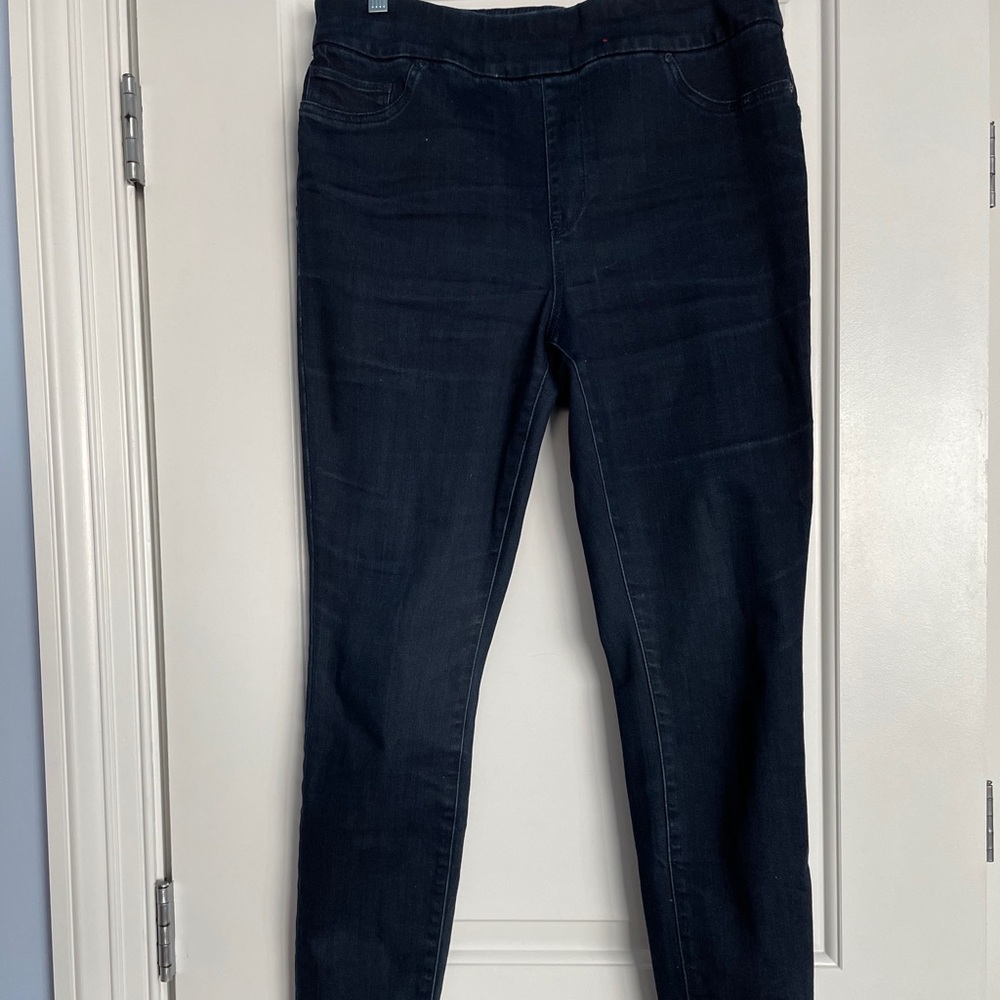 Stretchy waist Chico’s jeans